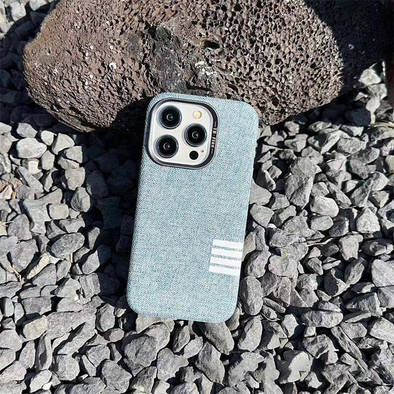 Magnetic Linen Case